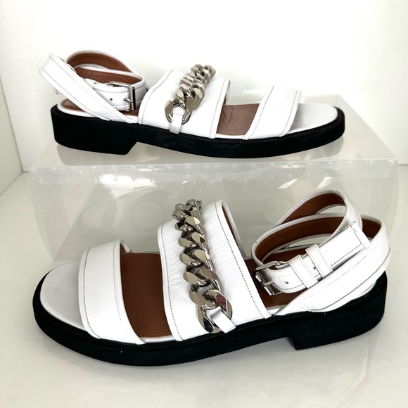 Authentic Givenchy Paris White Leather Chain Sandals. - Picture 4 of 12